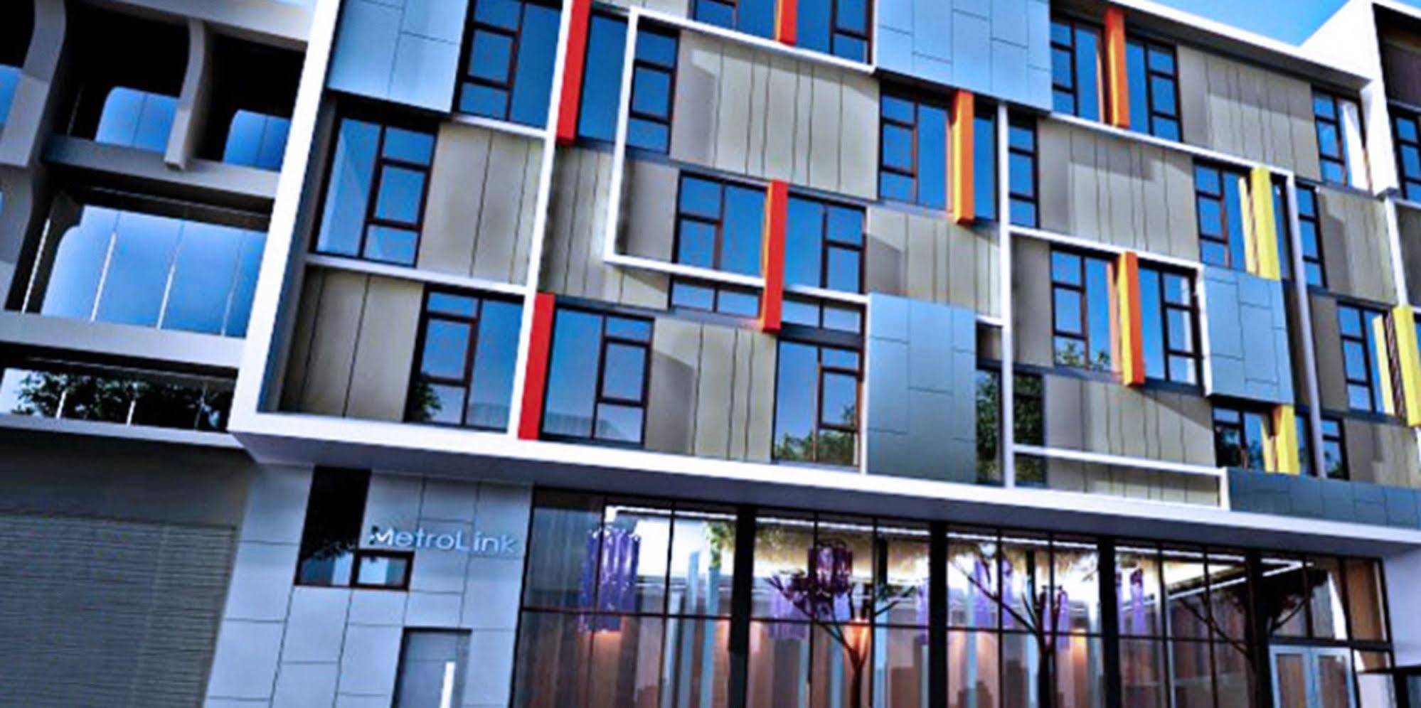 Fx Hotel Metrolink Makkasan Bangkok Extérieur photo