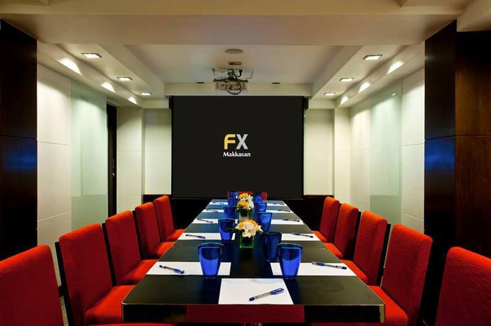 Fx Hotel Metrolink Makkasan Bangkok Extérieur photo