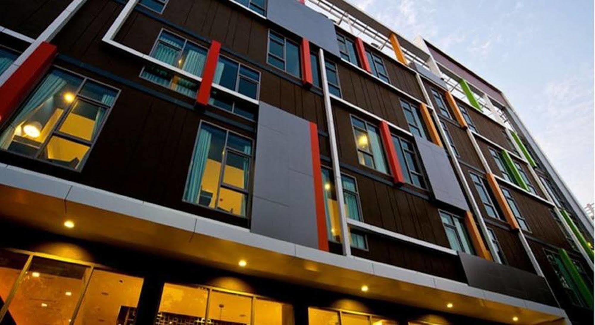 Fx Hotel Metrolink Makkasan Bangkok Extérieur photo